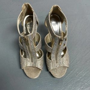 NWOT Sparkly Zip Up Open Sandal Heels Size 7